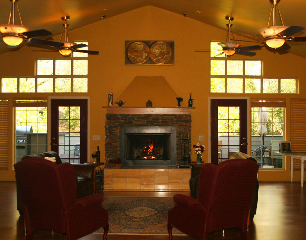 Lucinda'S Country Inn Somerset Екстер'єр фото